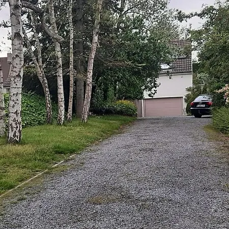 Zonnige Woning Met Zwemvijver Villa *